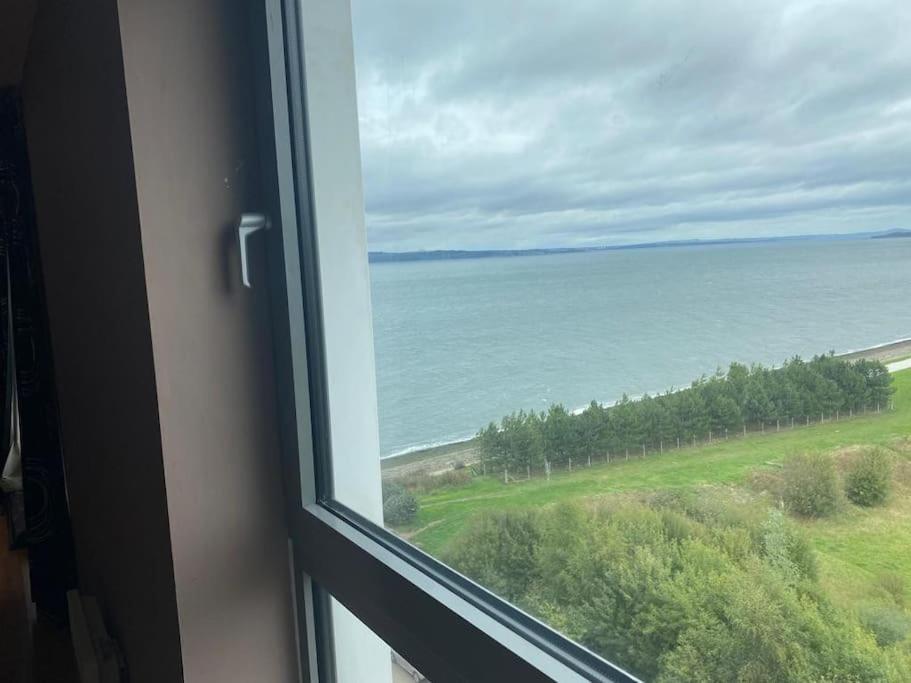Modern 2 Bed Apartment With Stunning Seaside View EDI Buitenkant foto