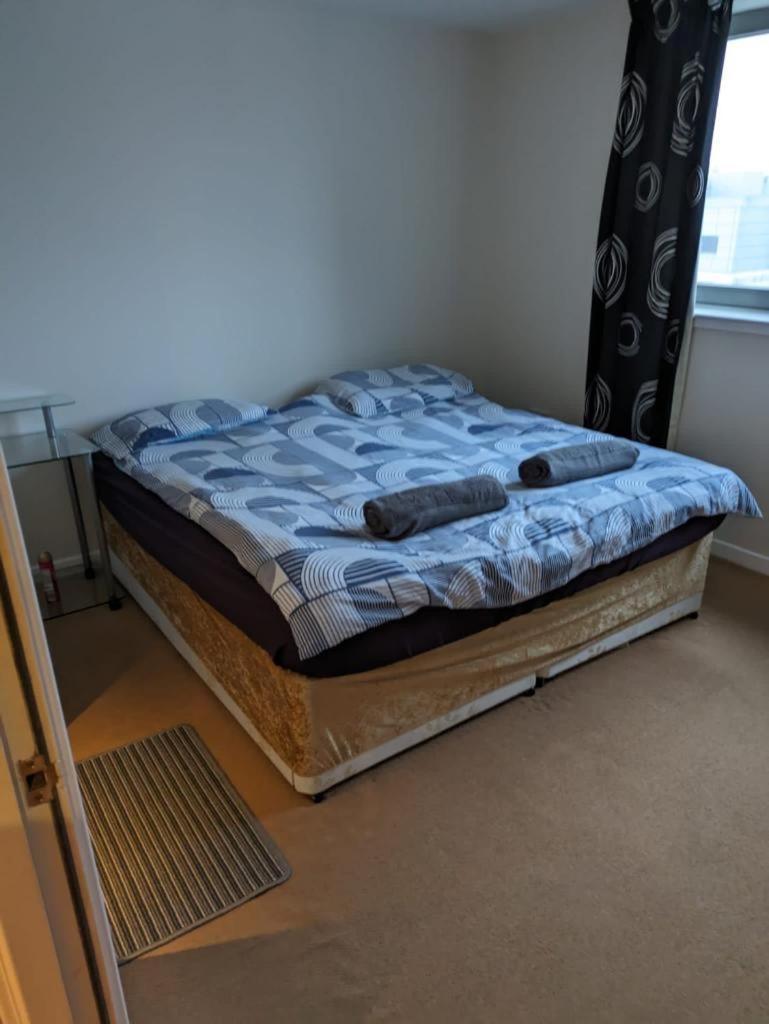 Modern 2 Bed Apartment With Stunning Seaside View EDI Buitenkant foto